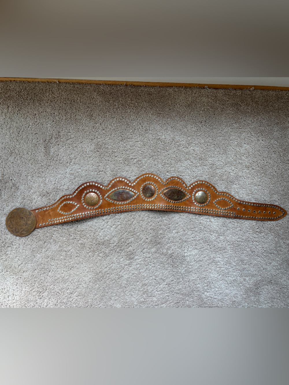 Vintage Wide Tooled Leather Scalloped Belt Oversized Buckle Boho Western Waist - Picture 2 of 16
